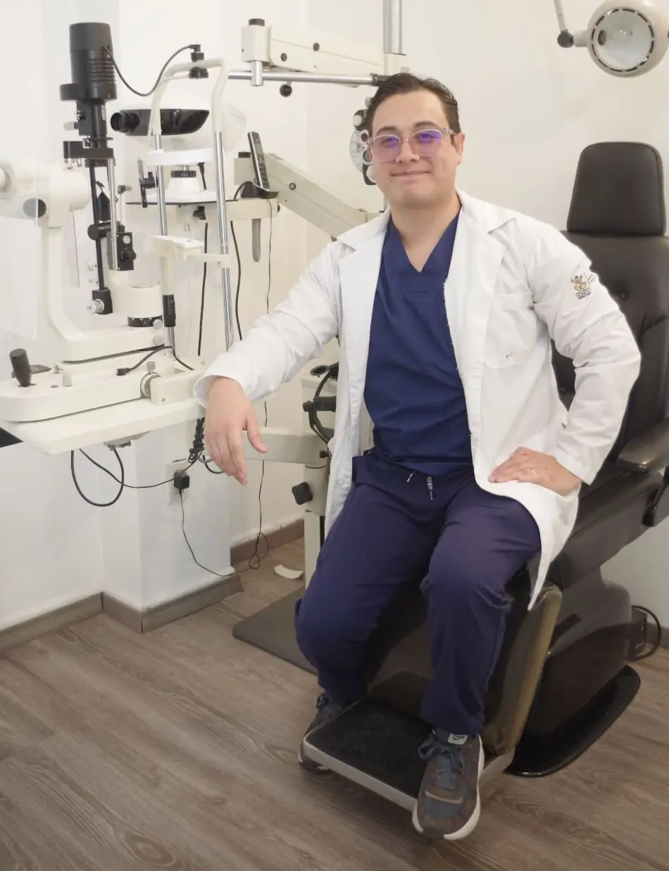 Oftalmólogo en Querétaro especialista en salud visual
